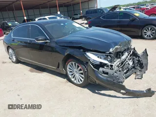 2017 BMW 7 Series 740i xDrive with VIN WBA7E4C50HGU99106, listed as a IAAI auction lot 41997603 with 138,322 mi miles. Bid and sale history available at carsss.com. Image 1.