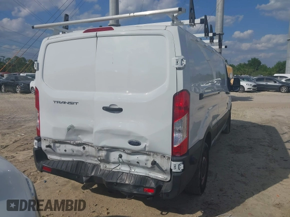 2019 Ford Transit z VIN 1FTYR2YM5KKA41176, wystawiony jako IAAI lot #41594906 z przebiegiem 76 637 mil mil oraz . Historia ofert i sprzedaży dostępna na DreamBid. Obrazek 17.