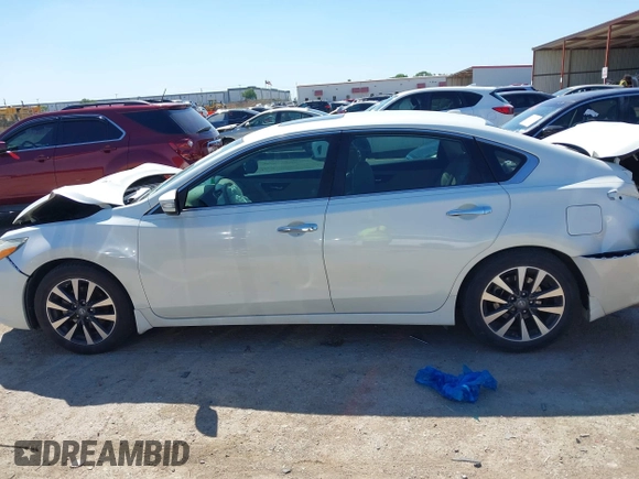 2016 Nissan Altima SR with VIN 1N4AL3AP1GC218973, listed as a IAAI auction lot 42080482 with 169,869 mi miles and . Bid and sale history available at carsss.com. Image 14.
