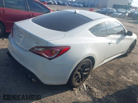 2013 Hyundai Genesis Coupe Premium z VIN KMHHT6KD4DU088543, wystawiony jako IAAI lot #42135293 z przebiegiem 149 302 mil mil oraz . Historia ofert i sprzedaży dostępna na DreamBid. Obrazek 4.
