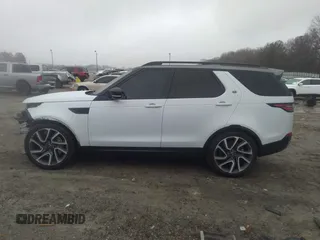 2018 Land Rover Discovery HSE Luxury z VIN SALRT2RV3JA057709, wystawiony jako IAAI lot #41563821 z przebiegiem 99 639 mil mil oraz . Historia ofert i sprzedaży dostępna na DreamBid. Obrazek 15.
