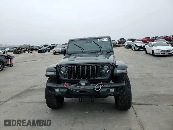 2024 Jeep Wrangler Rubicon X with VIN 1C4RJXFG1RW137055, listed as a Copart auction lot 43633625 with 7,686 mi miles and Clean title. Bid and sale history available at DreamBid. Image 10.