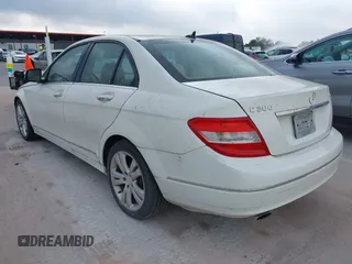 2008 Mercedes-Benz C-Class 3.0L Sport with VIN WDDGF81XX8F171067, listed as a IAAI auction lot 42119875 with 161,989 mi miles. Bid and sale history available at carsss.com. Image 3.