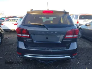 2018 Dodge Journey Crossroad with VIN 3C4PDDGGXJT386542, listed as a IAAI auction lot 40976857 with 147,853 mi miles and . Bid and sale history available at DreamBid. Image 16.