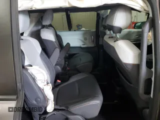 2021 Toyota Sienna XSE with VIN 5TDDSKFCXMS010689, listed as a Copart auction lot 44507265 with 114,432 mi miles and Salvage Title. Bid and sale history available at carsss.com. Image 11.