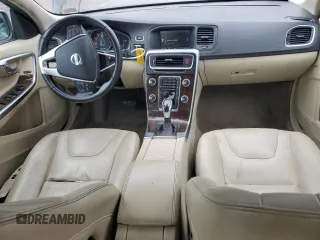 2015 Volvo S60 T5 Premier с VIN YV1612TB2F2310206, выставлен на аукционе Copart как лот 61021685 с пробегом 145 519 миль миль и Списание • Salvage title. История ставок и продаж доступна на DreamBid. Изображение 8.
