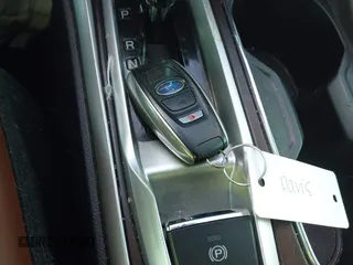 2020 Subaru Ascent Touring z VIN 4S4WMARD8L3439259, wystawiony jako IAAI lot #41643038 z przebiegiem 50 260 mil mil oraz . Historia ofert i sprzedaży dostępna na DreamBid. Obrazek 11.