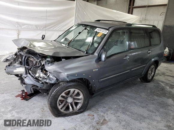 2005 Suzuki XL-7 LX with VIN JS3TY92V754100312, listed as a Copart auction lot 44561375 with 208,532 mi miles and Salvage Title. Bid and sale history available at carsss.com. Image 1.