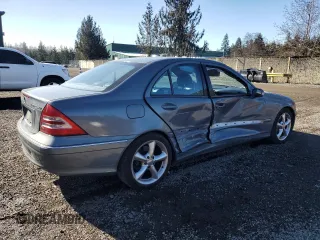 2004 Mercedes-Benz C 230 Kompressor with VIN WDBRF40J04F508198, listed as a Copart auction lot 46546825 with 72,238 mi miles and Salvage Title. Bid and sale history available at DreamBid. Image 3.