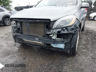2013 Mercedes-Benz M 350 with VIN 4JGDA5HB9DA154879, listed as a IAAI auction lot 42646238 with 123,344 mi miles and . Bid and sale history available at DreamBid. Image 18.