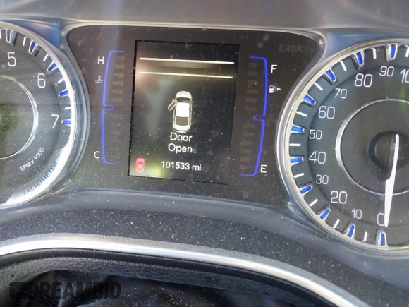2017 Chrysler 200 Touring with VIN 1C3CCCFB3HN501353, listed as a IAAI auction lot 40552969 with 101,533 mi miles. Bid and sale history available at carsss.com. Image 16.