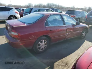 1995 Honda Accord EX with VIN JHMCD5658SC058066, listed as a Copart auction lot 82329014 with 123,608 mi miles and Salvage Title. Bid and sale history available at carsss.com. Image 3.
