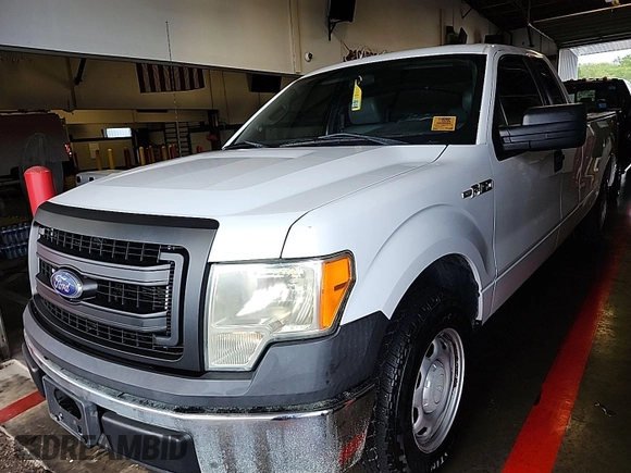 2014 Ford F-150 XL z VIN 1FTFX1CF8EKE37672, wystawiony jako IAAI lot #42585597 z przebiegiem 171 278 mil mil oraz . Historia ofert i sprzedaży dostępna na DreamBid. Obrazek 17.