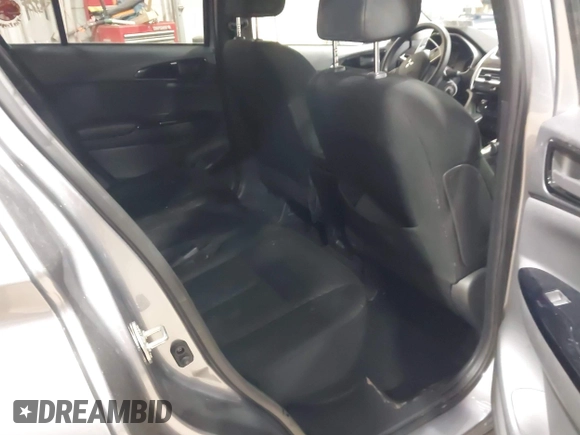 2019 Mitsubishi Eclipse Cross LE z VIN JA4AT4AA1KZ002066, wystawiony jako IAAI lot #41828510 z przebiegiem 56 217 mil mil oraz . Historia ofert i sprzedaży dostępna na DreamBid. Obrazek 8.