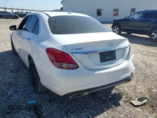 2018 Mercedes-Benz C 300 with VIN 55SWF4JB0JU262196, listed as a IAAI auction lot 41763838 with 98,948 mi miles and . Bid and sale history available at carsss.com. Image 3.
