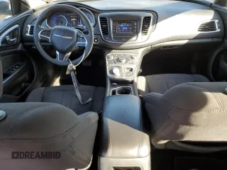 2015 Chrysler 200 Limited z VIN 1C3CCCAB0FN626301, wystawiony jako Copart lot #75720014 z przebiegiem 184 248 mil mil oraz Szkoda całkowita • Salvage title. Historia ofert i sprzedaży dostępna na DreamBid. Obrazek 8.