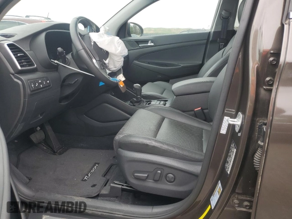 2020 Hyundai Tucson Sport с VIN KM8J3CAL4LU170571, выставлен на аукционе Copart как лот 60997395 с пробегом 5 860 миль миль и Списание • Salvage title. История ставок и продаж доступна на DreamBid. Изображение 7.