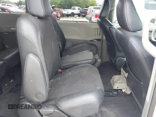 2011 Toyota Sienna SE with VIN 5TDXK3DC1BS069696, listed as a IAAI auction lot 41976857 with 160,994 mi miles. Bid and sale history available at carsss.com. Image 8.