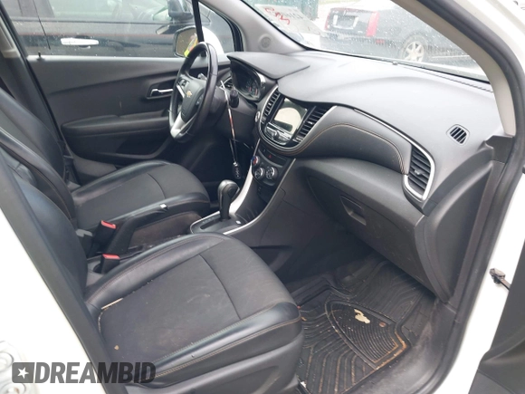 2019 Chevrolet Trax LT with VIN KL7CJLSB9KB797265, listed as a IAAI auction lot 42160882 with 66,666 mi miles and . Bid and sale history available at carsss.com. Image 5.