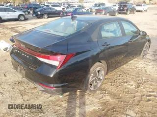 2023 Hyundai Elantra SEL z VIN KMHLS4AG2PU544539, wystawiony jako IAAI lot #41614190 z przebiegiem 4 128 mil mil oraz . Historia ofert i sprzedaży dostępna na DreamBid. Obrazek 4.