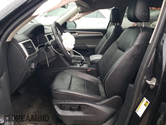 2022 Volkswagen Atlas SEL with VIN 1V2BR2CA6NC534834, listed as a Copart auction lot 82413944 with 40,338 mi miles and Salvage title. Bid and sale history available at DreamBid. Image 7.