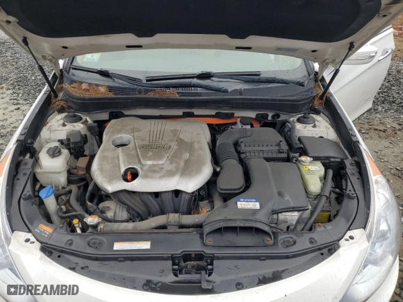 2015 Hyundai Sonata Hybrid Limited with VIN KMHEC4A4XFA138925, listed as a Copart auction lot 50105775 with 206,731 mi miles and Clean Title. Bid and sale history available at carsss.com. Image 11.