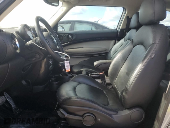 2013 MINI Paceman S z VIN WMWSS5C56DWN49287, wystawiony jako Copart lot #71075014 z przebiegiem 97 292 mil mil oraz Szkoda całkowita • Salvage title. Historia ofert i sprzedaży dostępna na DreamBid. Obrazek 7.