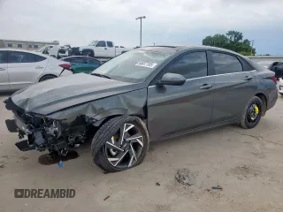 2024 Hyundai Elantra SEL z VIN KMHLS4DGXRU818245, wystawiony jako Copart lot #58637105 z przebiegiem 18 092 mil mil oraz Szkoda całkowita • Salvage title. Historia ofert i sprzedaży dostępna na DreamBid. Obrazek 1.