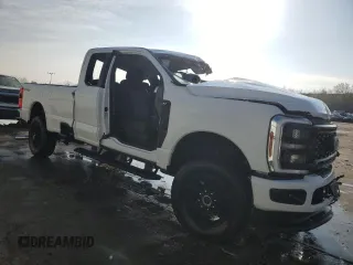 2024 Ford F-250 с VIN 1FT8X2BN6REC41371, выставлен на аукционе Copart как лот 54431135 с пробегом Не указан миль и На запчасти • Non repairable. История ставок и продаж доступна на DreamBid. Изображение 4.