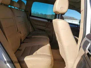 2009 Volkswagen Touareg VR6 с VIN WVGBE77L09D023864, выставлен на аукционе Copart как лот 83619984 с пробегом Не указан миль и Списание • Salvage title. История ставок и продаж доступна на DreamBid. Изображение 11.