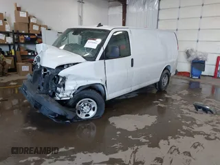 2020 Chevrolet Express Cargo Van with VIN 1GCWGAFGXL1252823, listed as a IAAI auction lot 41536004 with 1 mi miles. Bid and sale history available at carsss.com. Image 18.
