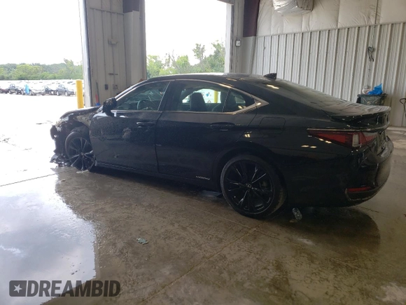 2022 Lexus ES 300h F Sport with VIN 58AGA1C15NU018164, listed as a Copart auction lot 64182814 with 4,474 mi miles and Salvage title. Bid and sale history available at DreamBid. Image 2.