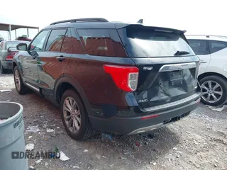 2022 Ford Explorer XLT z VIN 1FMSK8DH0NGC02932, wystawiony jako IAAI lot #42557795 z przebiegiem 90 991 mil mil oraz . Historia ofert i sprzedaży dostępna na DreamBid. Obrazek 3.
