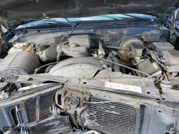 1999 GMC Sierra Classic 1500 with VIN 1GTEC19R1XR510643, listed as a Copart auction lot 47965215 with 176119 miles and Salvage Title. Bid and sale history available at carsss.com. Image 11.