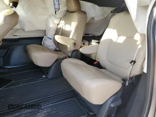2022 Toyota Sienna XLE with VIN 5TDYRKEC6NS090587, listed as a Copart auction lot 51819805 with Not Provided miles and Salvage Title. Bid and sale history available at DreamBid. Image 12.
