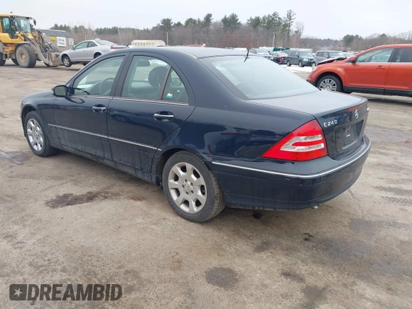 2005 Mercedes-Benz C 240 with VIN WDBRF81J95F703336, listed as a IAAI auction lot 41479955 with 112,569 mi miles and . Bid and sale history available at DreamBid. Image 3.