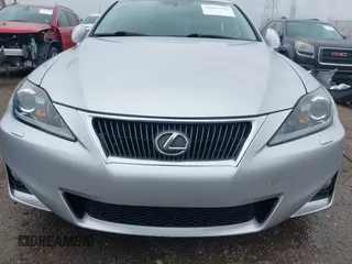 2012 Lexus IS 350 z VIN JTHCE5C22C5002735, wystawiony jako IAAI lot #42295104 z przebiegiem 253 853 mil mil oraz . Historia ofert i sprzedaży dostępna na DreamBid. Obrazek 13.