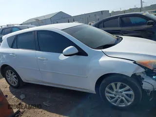 2012 Mazda Mazda3 i Touring with VIN JM1BL1L77C1628618, listed as a IAAI auction lot 42069661 with 201,942 mi miles. Bid and sale history available at carsss.com. Image 13.