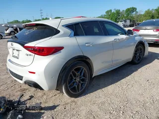 2017 Infiniti QX30 Premium с VIN SJKCH5CP1HA032065, выставлен на аукционе IAAI как лот 41905791 с пробегом 73 058 миль миль и . История ставок и продаж доступна на DreamBid. Изображение 4.