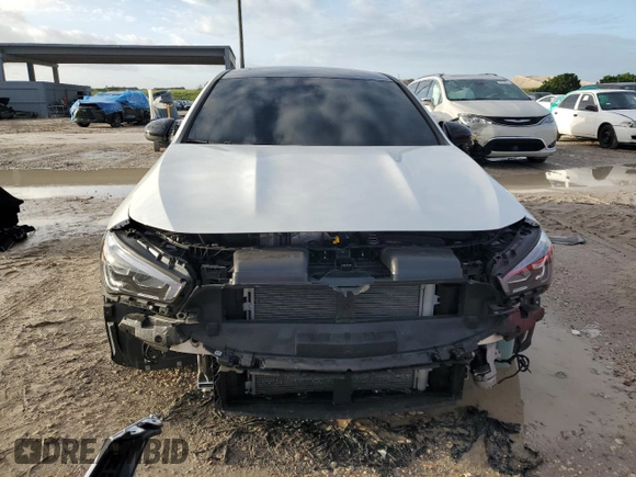 2023 Mercedes-Benz CLA 35 AMG z VIN W1K5J5BB0PN408872, wystawiony jako Copart lot #74823254 z przebiegiem 12 063 mil mil oraz Szkoda całkowita • Salvage title. Historia ofert i sprzedaży dostępna na DreamBid. Obrazek 5.