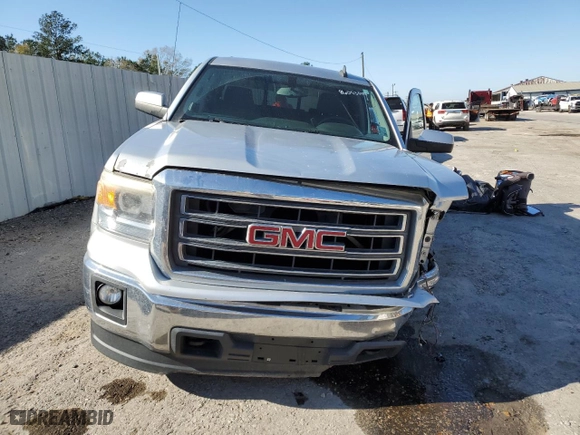 2015 GMC Sierra 1500 SLE with VIN 3GTU2UEC6FG170132, listed as a Copart auction lot 86053004 with 102,096 mi miles and Salvage Title. Bid and sale history available at carsss.com. Image 5.