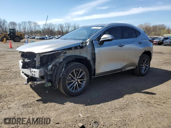 2022 Lexus NX 350 Premium z VIN 2T2GGCEZ2NC011383, wystawiony jako Copart lot #53734505 z przebiegiem 41 135 mil mil oraz Szkoda całkowita • Salvage title. Historia ofert i sprzedaży dostępna na DreamBid. Obrazek 1.