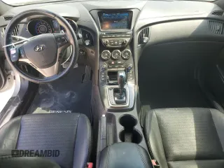 2013 Hyundai Genesis Coupe R-Spec with VIN KMHHU6KJ5DU091048, listed as a Copart auction lot 62120655 with 155,874 mi miles and Salvage title. Bid and sale history available at DreamBid. Image 8.