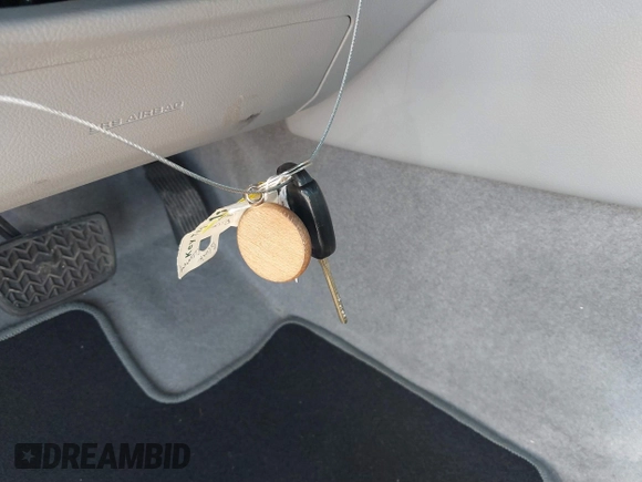 2017 Toyota Camry XLE with VIN 4T1BF1FK9HU734223, listed as a IAAI auction lot 39601554 with 61,147 mi miles. Bid and sale history available at carsss.com. Image 11.
