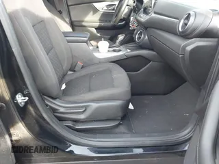2020 Chevrolet Blazer LT with VIN 3GNKBCRS6LS598592, listed as a IAAI auction lot 40650004 with 46,104 mi miles and . Bid and sale history available at DreamBid. Image 5.