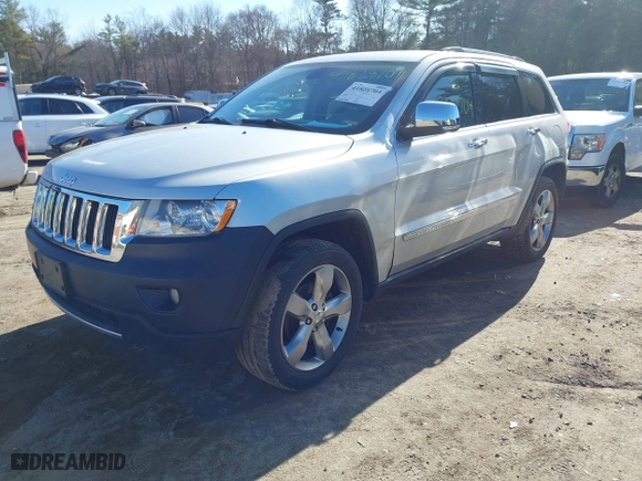 2013 Jeep Grand Cherokee Limited with VIN 1C4RJFBG5DC634023, listed as a IAAI auction lot 41828704 with 132,286 mi miles. Bid and sale history available at carsss.com. Image 17.