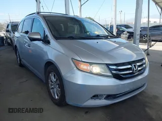 2014 Honda Odyssey EX-L z VIN 5FNRL5H65EB077234, wystawiony jako IAAI lot #42342636 z przebiegiem 188 966 mil mil oraz . Historia ofert i sprzedaży dostępna na DreamBid. Obrazek 1.