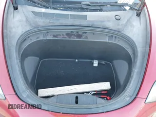 2018 Tesla Model 3 Long Range Battery with VIN 5YJ3E1EA3JF035785, listed as a IAAI auction lot 41986774 with 33,965 mi miles and . Bid and sale history available at DreamBid. Image 10.