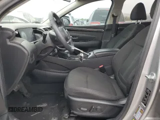 2022 Hyundai Tucson SEL z VIN 5NMJFCAE5NH147033, wystawiony jako Copart lot #50194695 z przebiegiem 30 178 mil mil oraz Szkoda całkowita • Salvage title. Historia ofert i sprzedaży dostępna na DreamBid. Obrazek 7.