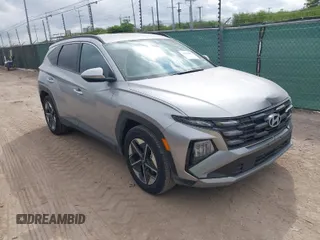 2025 Hyundai Tucson SEL with VIN 5NMJB3DE8SH442517, listed as a IAAI auction lot 42028885 with 17,002 mi miles. Bid and sale history available at carsss.com. Image 1.